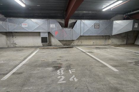 Photo of property in Atrium Towers, 8f/154 The Terrace, Wellington Central, Wellington, 6011