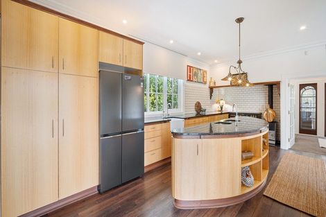 Photo of property in 5 Macmillan Avenue, Cashmere, Christchurch, 8022