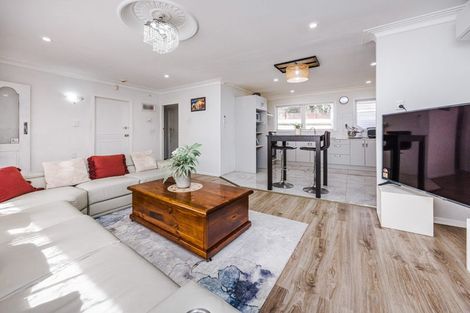 Photo of property in 64a Kautami Avenue, Papatoetoe, Auckland, 2025