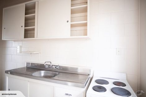 Photo of property in 1-27/21 Te Aroha Street, Hamilton East, Hamilton, 3216