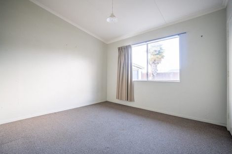 Photo of property in 59 Sutherland Crescent, Westbrook, Palmerston North, 4412