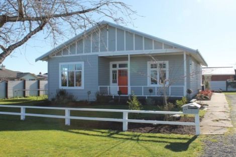 Photo of property in 44 Queen Street, Winton, 9720