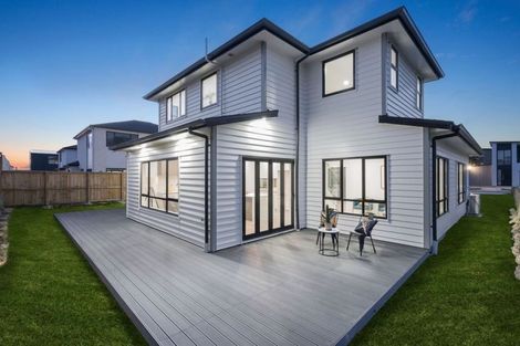 Photo of property in 30 Papareia Road, Karaka, Papakura, 2113