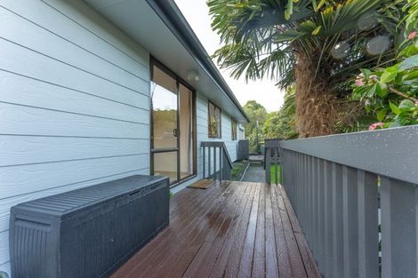 Photo of property in 1/26 Waiora Road, Stanmore Bay, Whangaparaoa, 0932