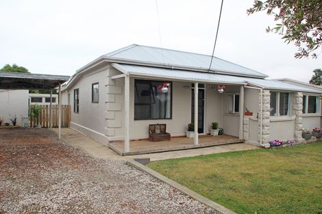 Photo of property in 15 Tweed Street, South Hill, Oamaru, 9400