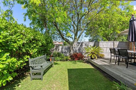 Photo of property in 1/23 Tarnica Road, Northpark, Auckland, 2013