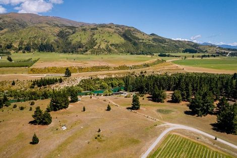 Photo of property in 411b Maori Point Road, Tarras, Cromwell, 9383