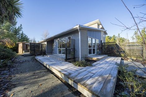 Photo of property in 112 Pasture Street, Lumsden, 9730