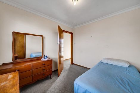 Photo of property in 54 Camberwell Road, Hawera, 4610