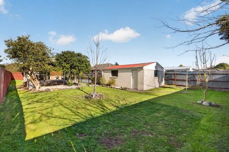 Photo of property in 40 Oakley Crescent, Hornby, Christchurch, 8042