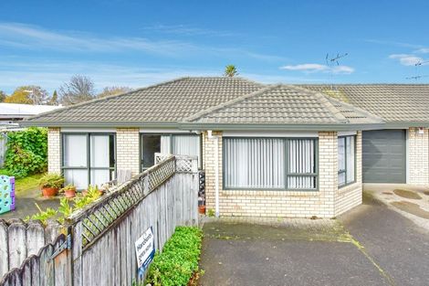 Photo of property in 3/13 Russell Road, Manurewa, Auckland, 2102
