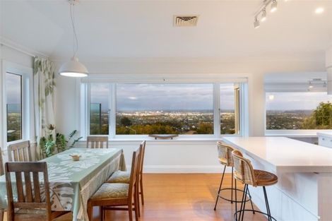 Photo of property in 4 Kidson Terrace, Cashmere, Christchurch, 8022