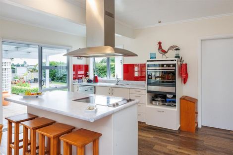 Photo of property in 16 Wilson Street, Bulls, 4818