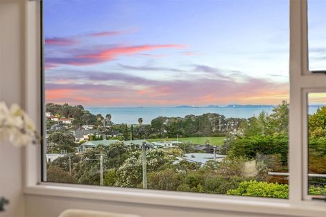 Photo of property in 1/11 Penning Road, Milford, Auckland, 0620