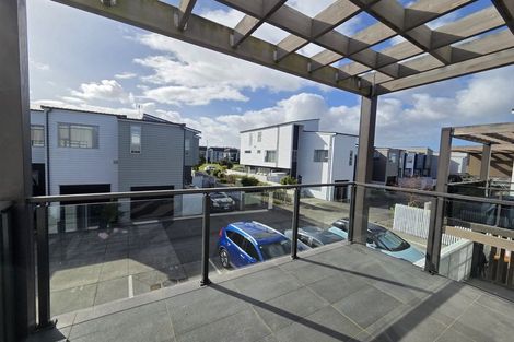 Photo of property in 19 Tuatua Road, Hobsonville, Auckland, 0616