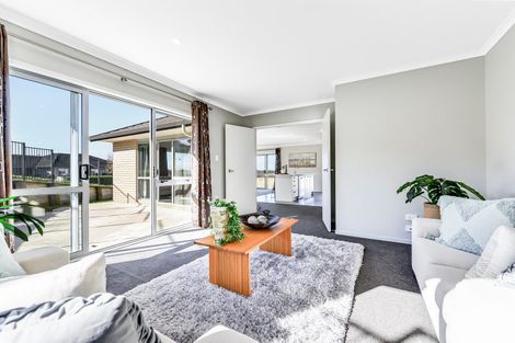 Photo of property in 33 Sylvester Crescent, Flagstaff, Hamilton, 3210