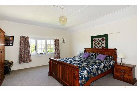 Photo of property in 17 Rhodes Street, Waimate, 7924