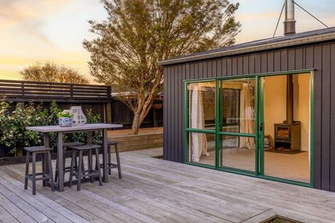 Photo of property in 3 Chilton Drive, Mairehau, Christchurch, 8052