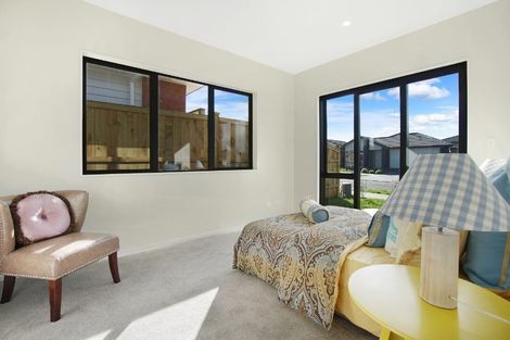 Photo of property in 8 Lusitano Drive, Karaka, Papakura, 2113