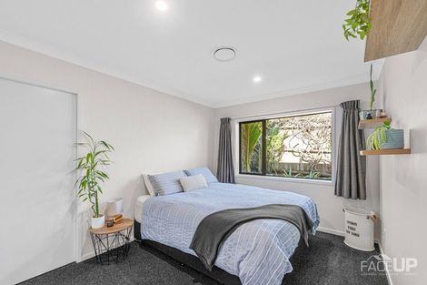 Photo of property in 13 Hobie Court, West Harbour, Auckland, 0618