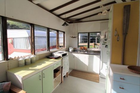 Photo of property in 12 Irishtown Road, Kuaotunu, Whitianga, 3592