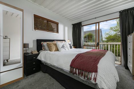 Photo of property in 2/7 Springfield Street, Forrest Hill, Auckland, 0620