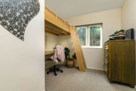 Photo of property in 20 Marae Road, Greenhithe, Auckland, 0632