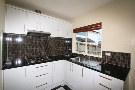 Photo of property in 26 Lismore Way, Oteha, Auckland, 0632