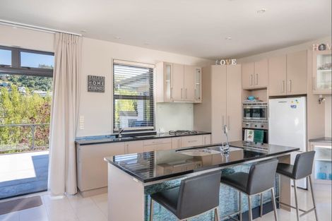 Photo of property in 2/9 Alberta Street, Acacia Bay, Taupo, 3330