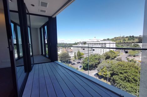 Photo of property in 2/218 Green Lane West, Epsom, Auckland, 1051