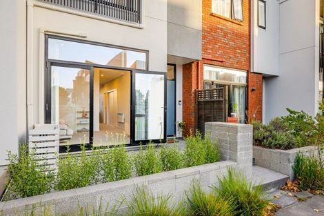 Photo of property in 113 Hobsonville Point Road, Hobsonville, Auckland, 0616