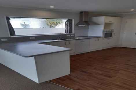 Photo of property in 784 Whangaparaoa Road, Manly, Whangaparaoa, 0930