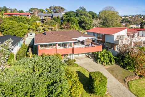 Photo of property in 42 Stapleford Crescent, Browns Bay, Auckland, 0630