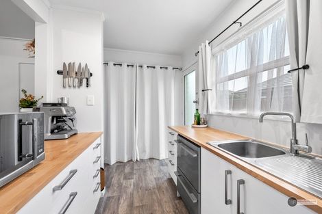 Photo of property in 9/46 King Street, Ebdentown, Upper Hutt, 5018