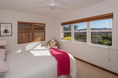 Photo of property in 6 George Point Road, Onerahi, Whangarei, 0110