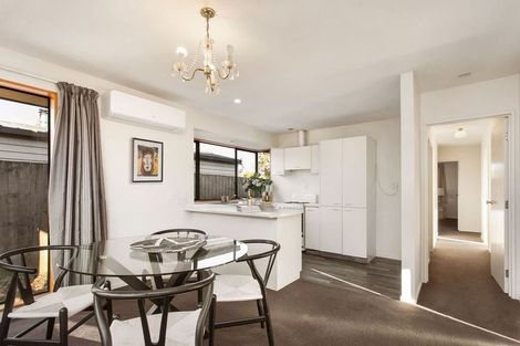 Photo of property in 1/18 Winters Road, Redwood, Christchurch, 8051