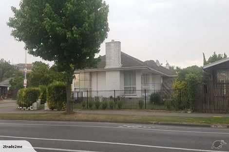 Photo of property in 1/23 Maidstone Road, Ilam, Christchurch, 8041