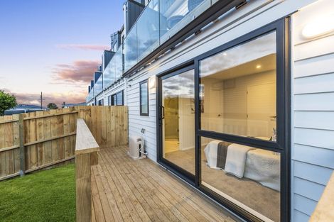 Photo of property in 14f Geordie Street, Henderson, Auckland, 0612