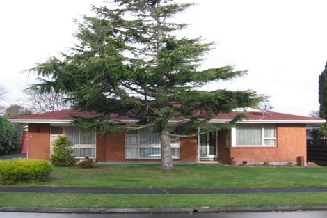 Photo of property in 16 Wallace Place, Hokowhitu, Palmerston North, 4410