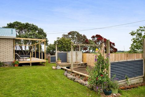 Photo of property in 136 Nopera Road, Waiiti, Urenui, 4377