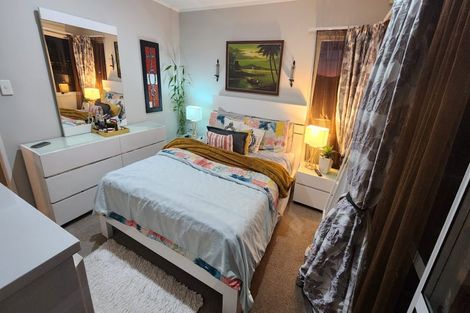 Photo of property in 8 Kylie Court, Clover Park, Auckland, 2019