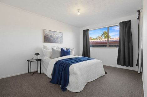 Photo of property in 17 Matipo Crescent, Pukete, Hamilton, 3200