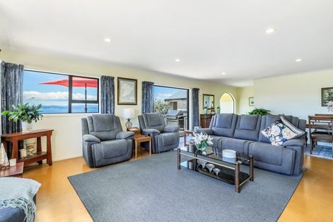 Photo of property in 33 Turangitukua Terrace, Kuratau, Turangi, 3381