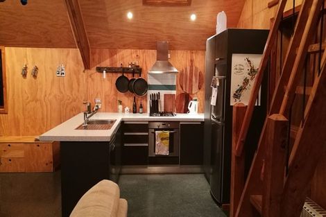 Photo of property in 37 Flinders Road, Heathcote Valley, Christchurch, 8022