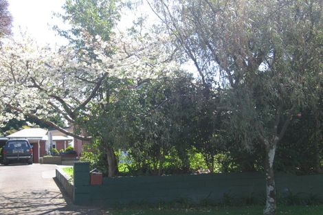 Photo of property in 25 Hillcrest Avenue, Hillcrest, Rotorua, 3015