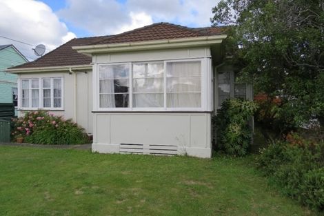 Photo of property in 18 Rata Street, Naenae, Lower Hutt, 5011