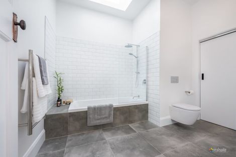 Photo of property in 143 Cuba Street, Petone, Lower Hutt, 5012