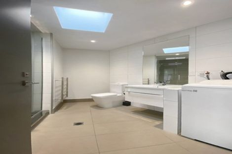 Photo of property in Masina Apartments, 313/80 Riddiford Street, Newtown, Wellington, 6021