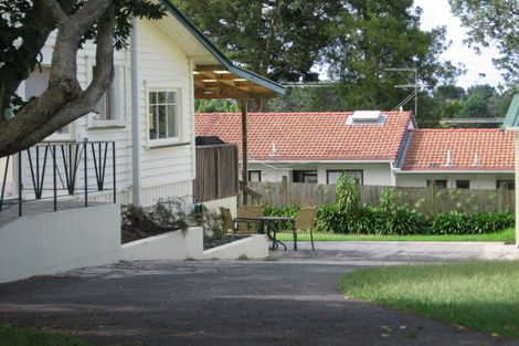 Photo of property in 81 Taunton Terrace, Blockhouse Bay, Auckland, 0600