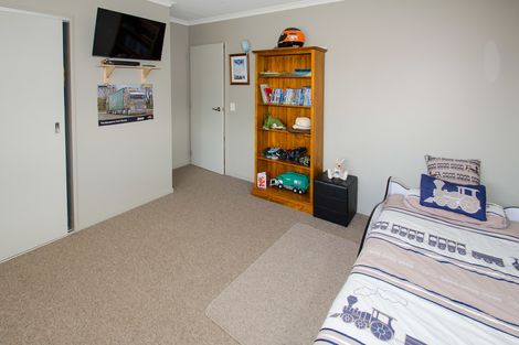 Photo of property in 4 Paterson Road, Mosgiel, 9092